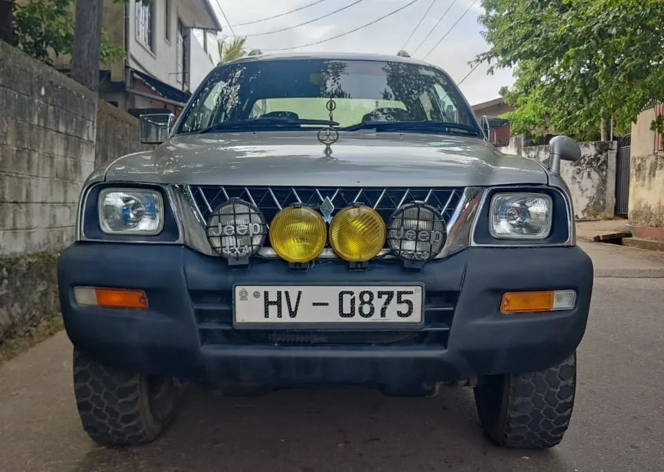 Mitsubishi L200